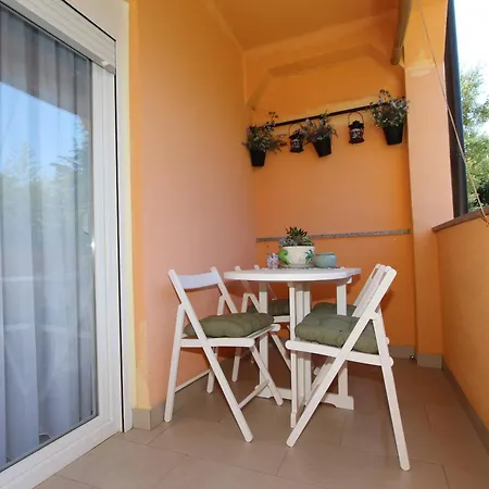 Apartment Rozi